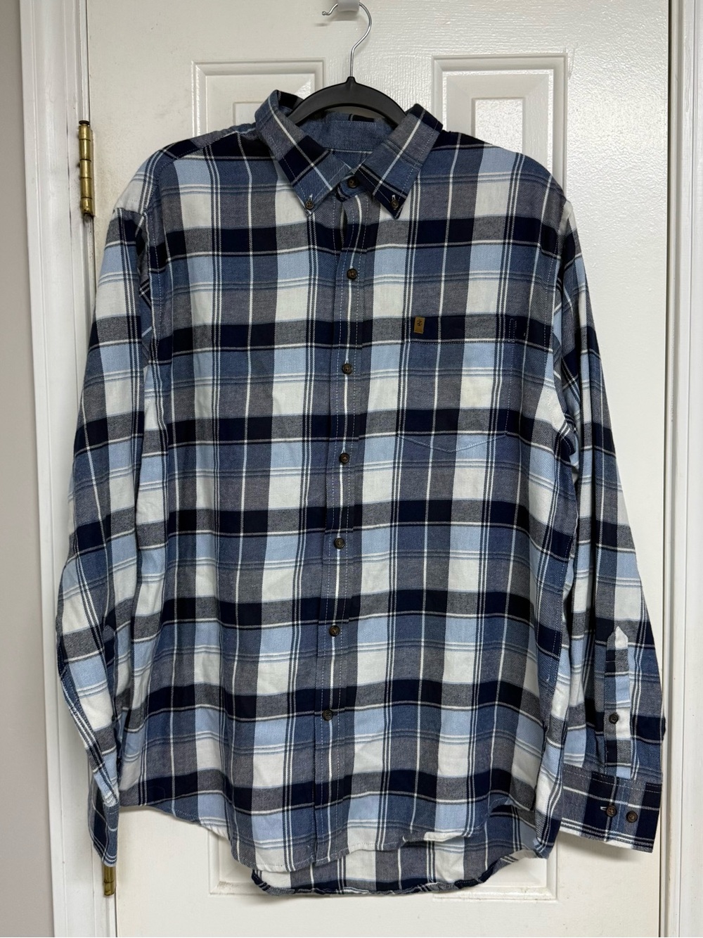 Izod Men's Blue Navy Plaid Flannel Button-Down Shirt